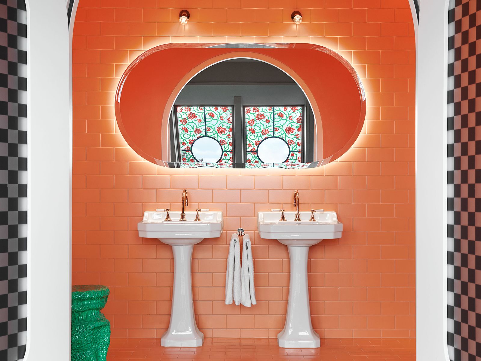 37 Bathroom Color Ideas to Brighten Your Lackluster Loo