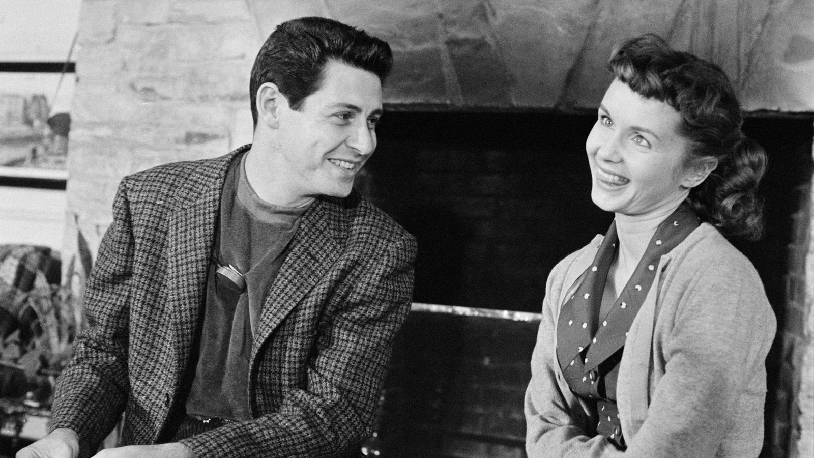 Debbie Reynolds and Eddie Fisher at Home: 15 Vintage Photos of the ’50s Sweethearts