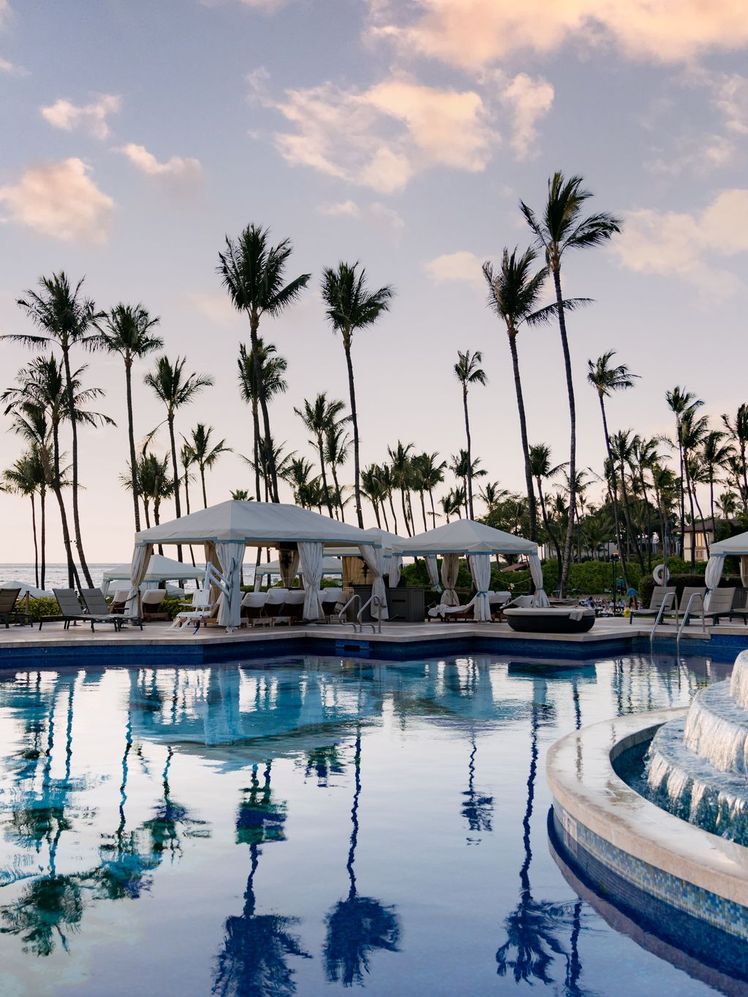 9 Luxe Hotels in Hawaii Are Dreamy Inside and Out